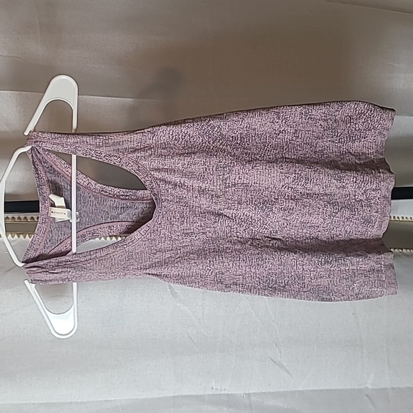 Athleta Tops - Athleta Momentum Seamless Racerback Workout Tank Top. Med